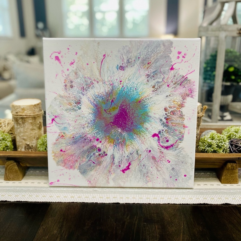 Pink Pour - Picture 1 of 7